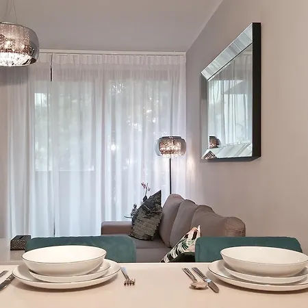 Luxury Daybreakers Old Town Διαμέρισμα *
